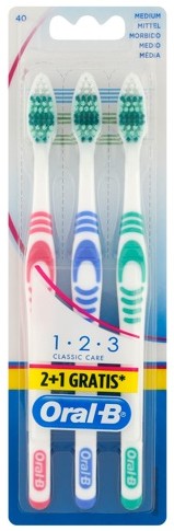 SPAZZ.ORAL-B TRIPACCO CLASSIC CARE 40 MEDIO       